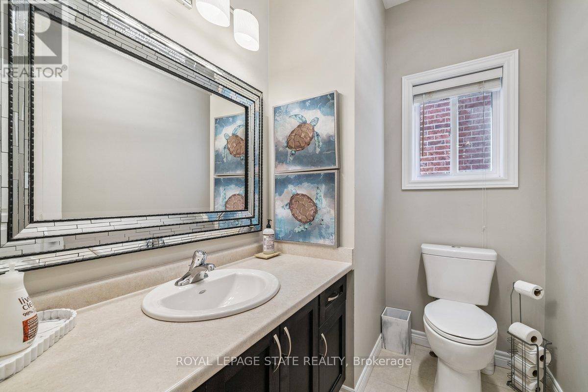 77 Peach Tree Lane, Grimsby, Ontario  L3M 0C1 - Photo 19 - X12927752