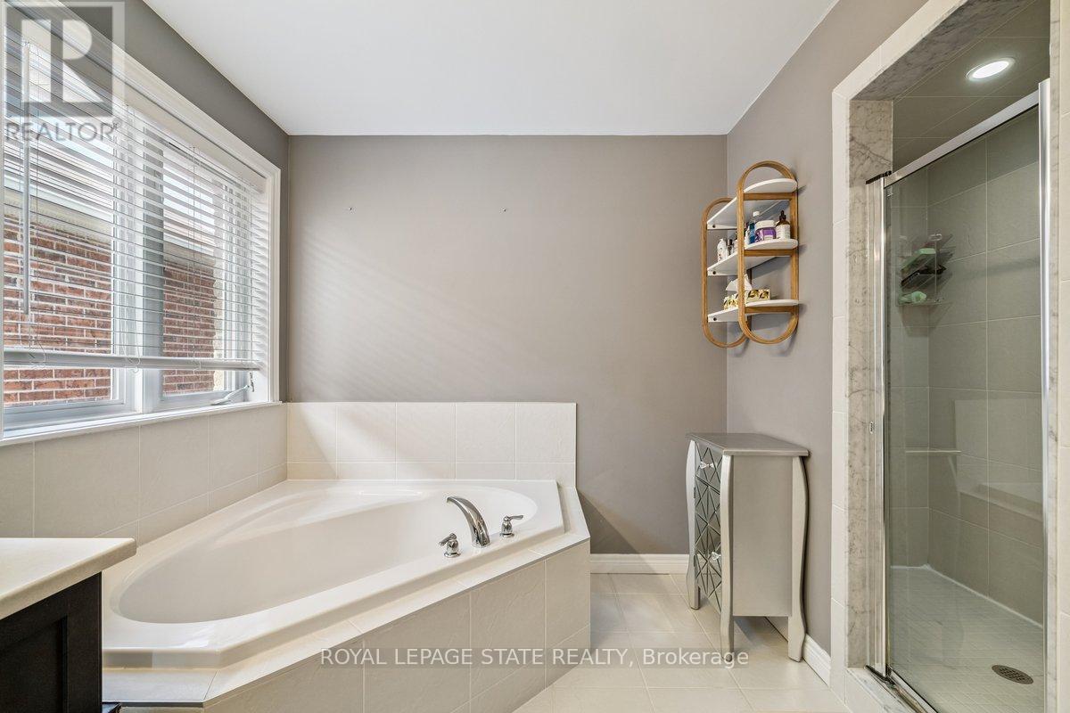 77 Peach Tree Lane, Grimsby, Ontario  L3M 0C1 - Photo 25 - X12927752