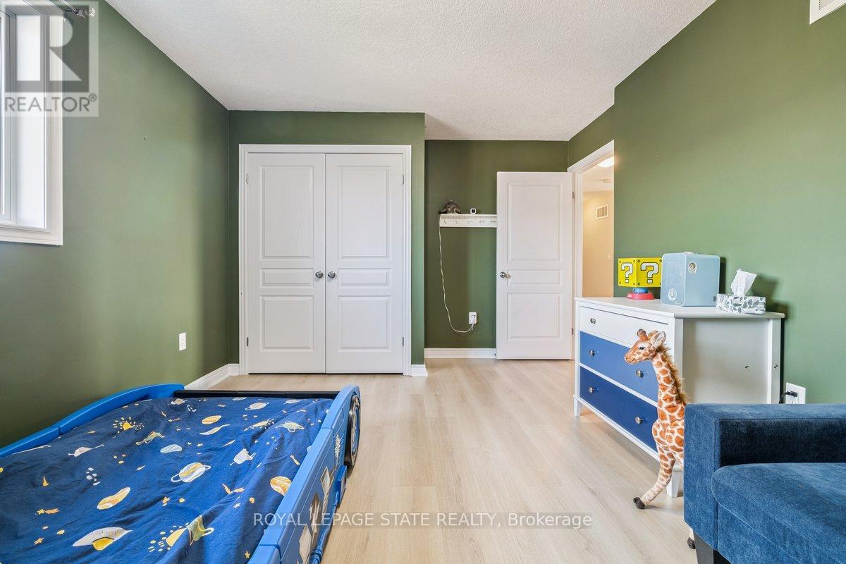 77 Peach Tree Lane, Grimsby, Ontario  L3M 0C1 - Photo 28 - X12927752