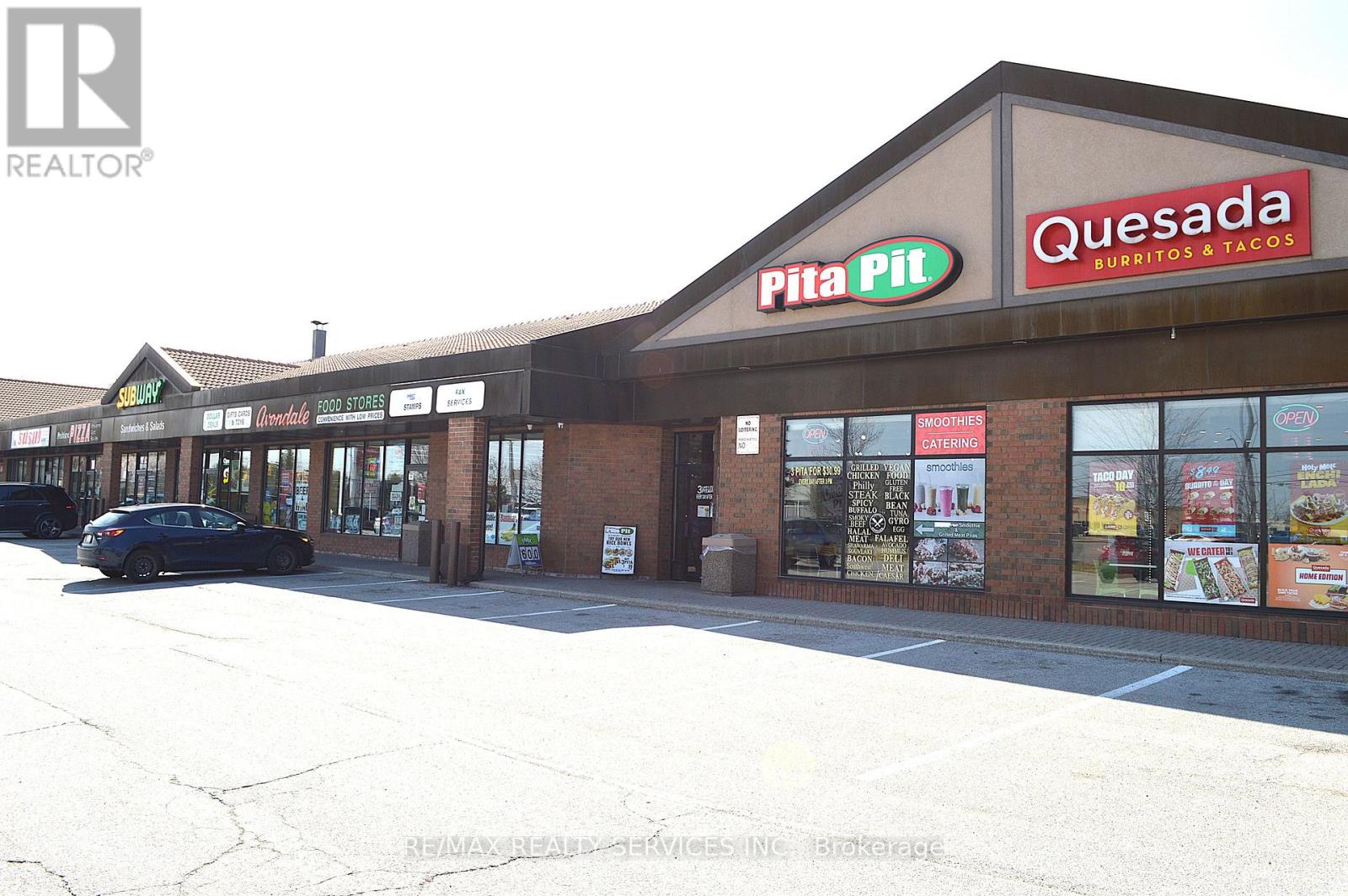 301 Fruitland Road, Hamilton, Ontario  L8E 5M1 - Photo 4 - X12927762