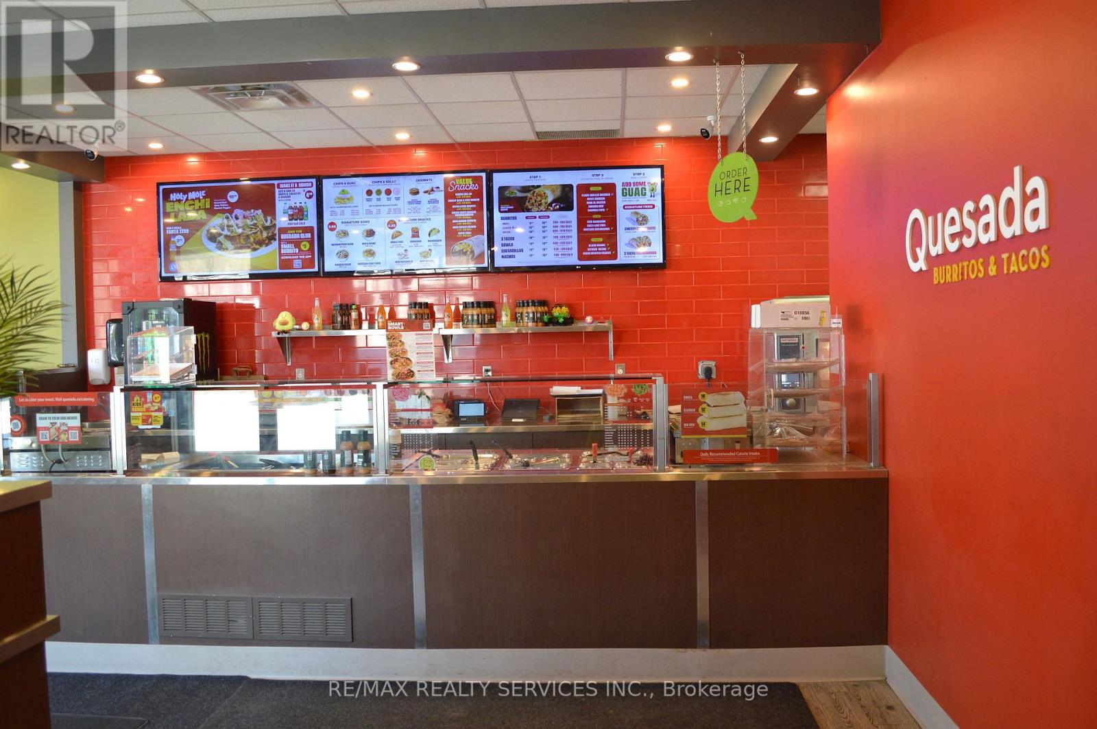 301 Fruitland Road, Hamilton, Ontario  L8E 5M1 - Photo 8 - X12927762