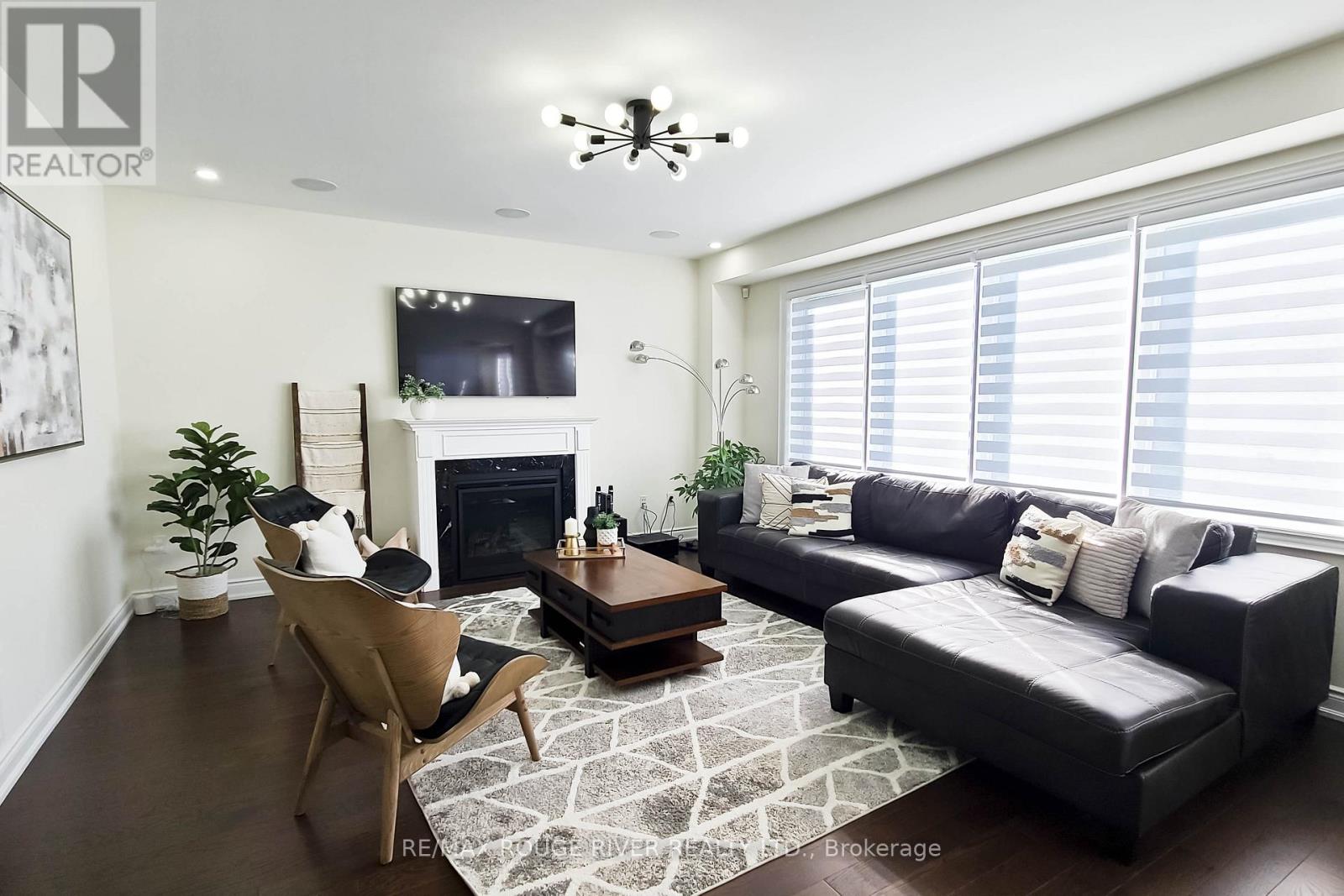 54 Highlands Boulevard, Cavan Monaghan, Ontario  L0A 1G0 - Photo 4 - X12927766