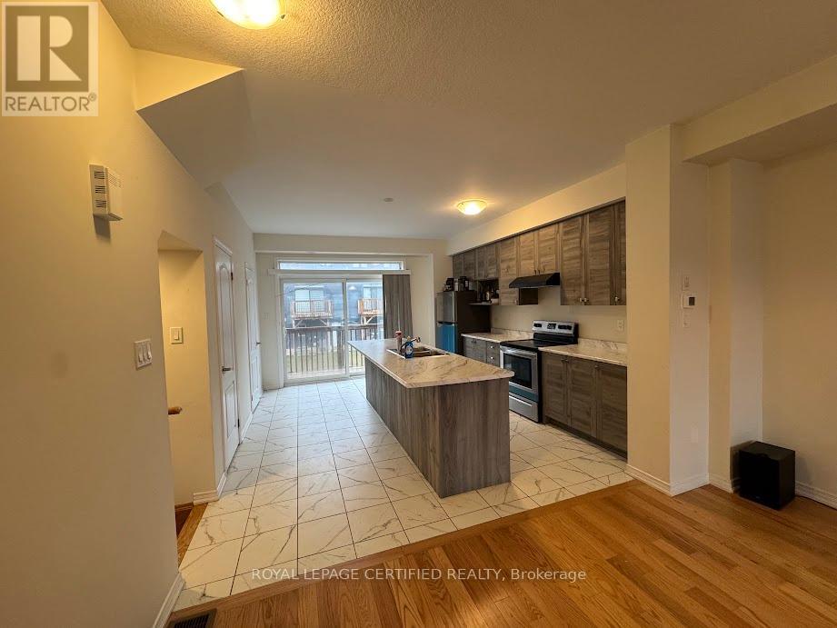 251 Gillespie Drive, Brantford, Ontario N3T 0W2 - Photo 10 - X12927770