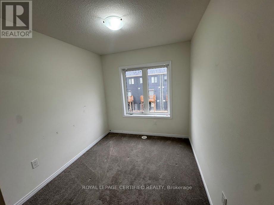 251 Gillespie Drive, Brantford, Ontario N3T 0W2 - Photo 14 - X12927770