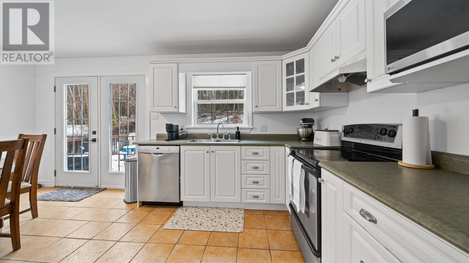 118 Tenon Drive, Middle Sackville, Nova Scotia  B4E 3J5 - Photo 11 - 202605639