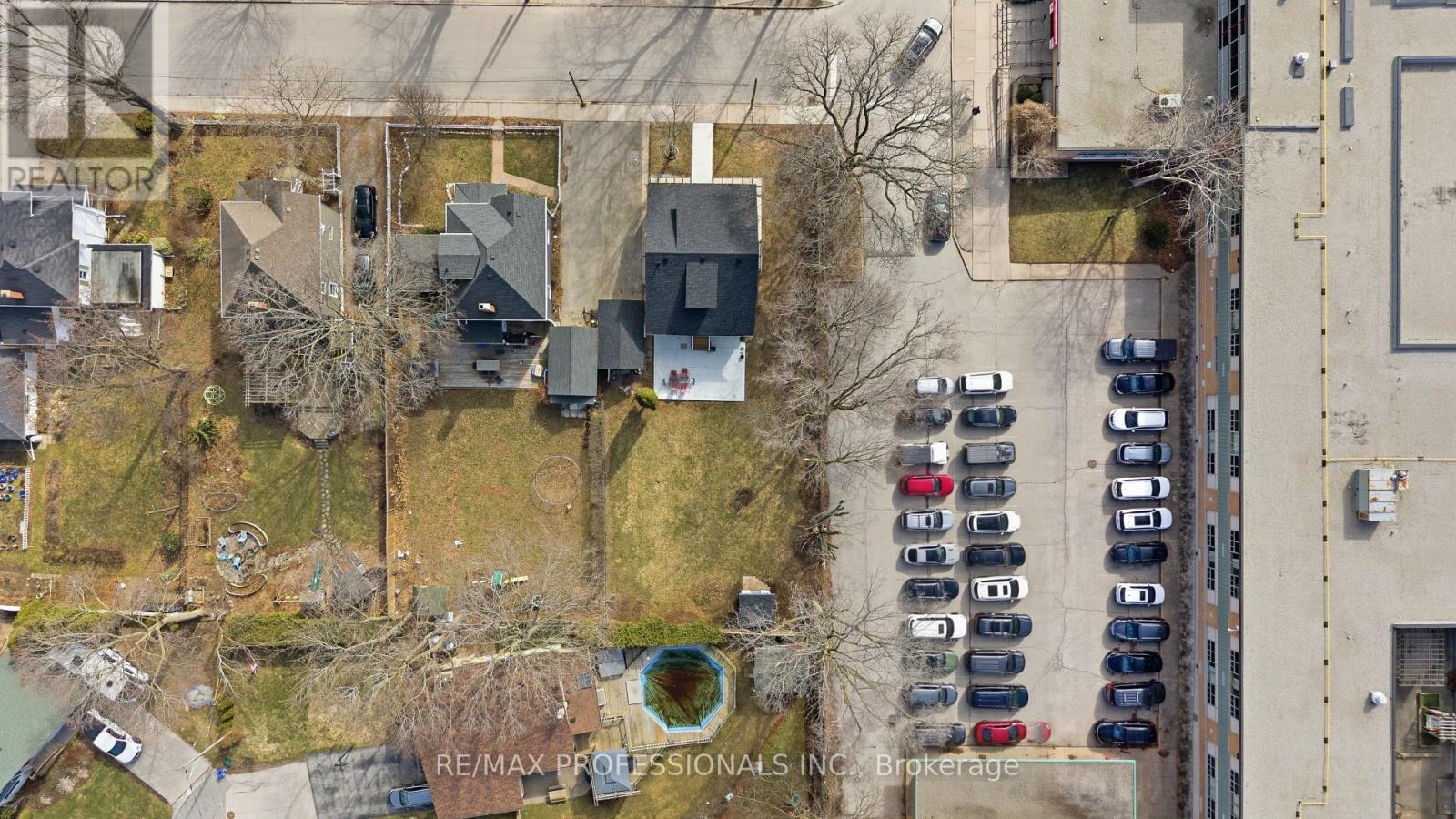 14 Kidd Avenue, Grimsby, Ontario  L3M 3S3 - Photo 40 - X12926088