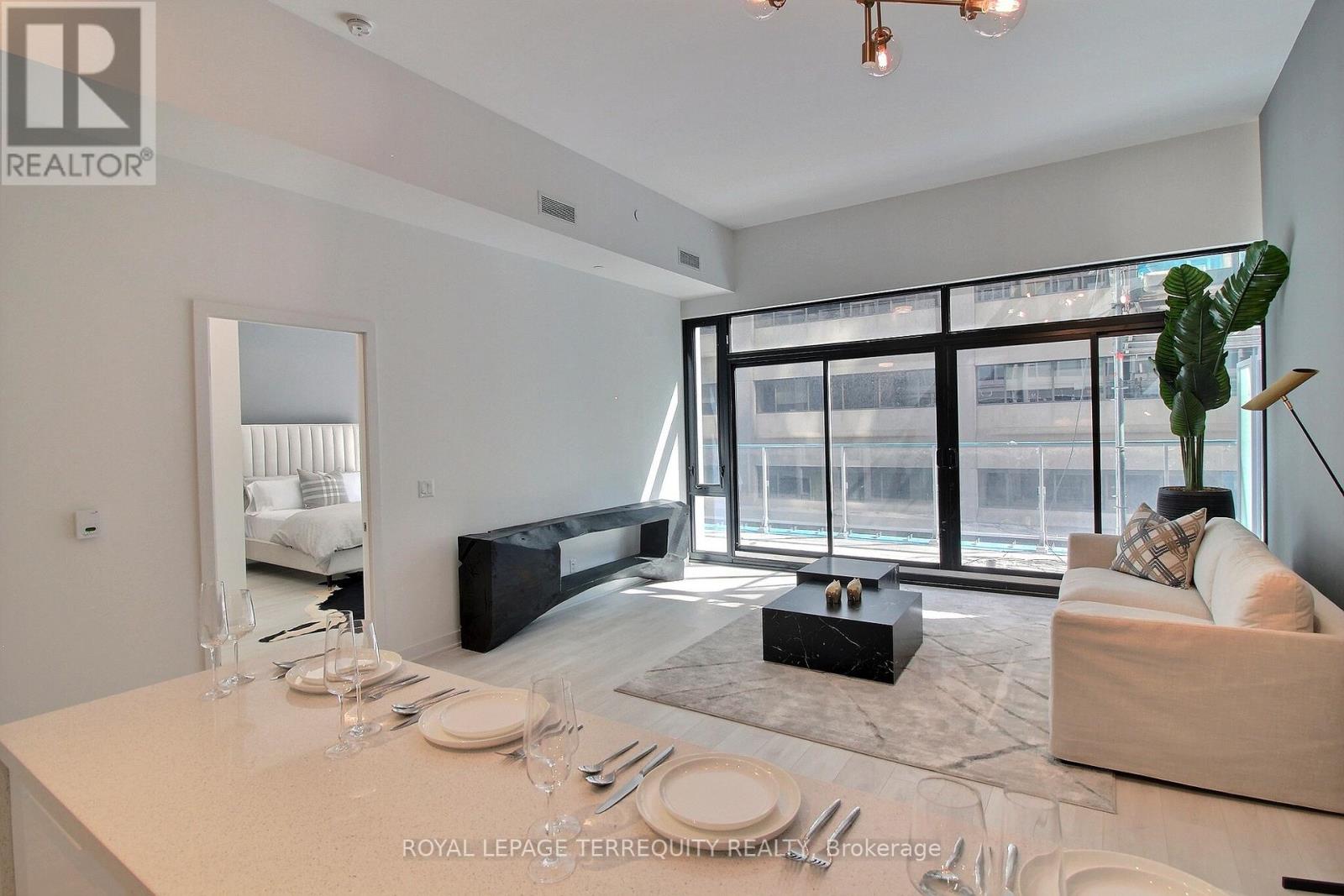 306 - 188 Cumberland Street, Toronto, Ontario  M5R 0B6 - Photo 5 - C12882746