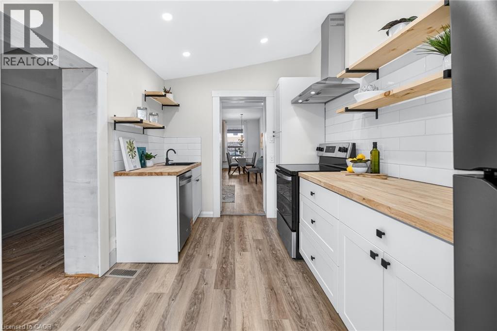 518 Quebec Avenue, Toronto, Ontario  M6P 2V7 - Photo 14 - 40815573