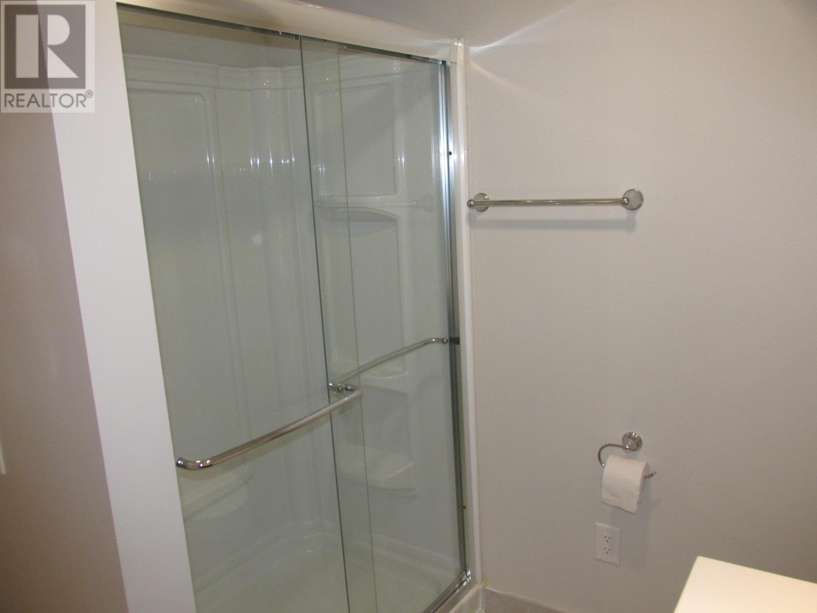 36 Hergott Ave, Elliot Lake, Ontario  P5A 3A8 - Photo 34 - SM260548