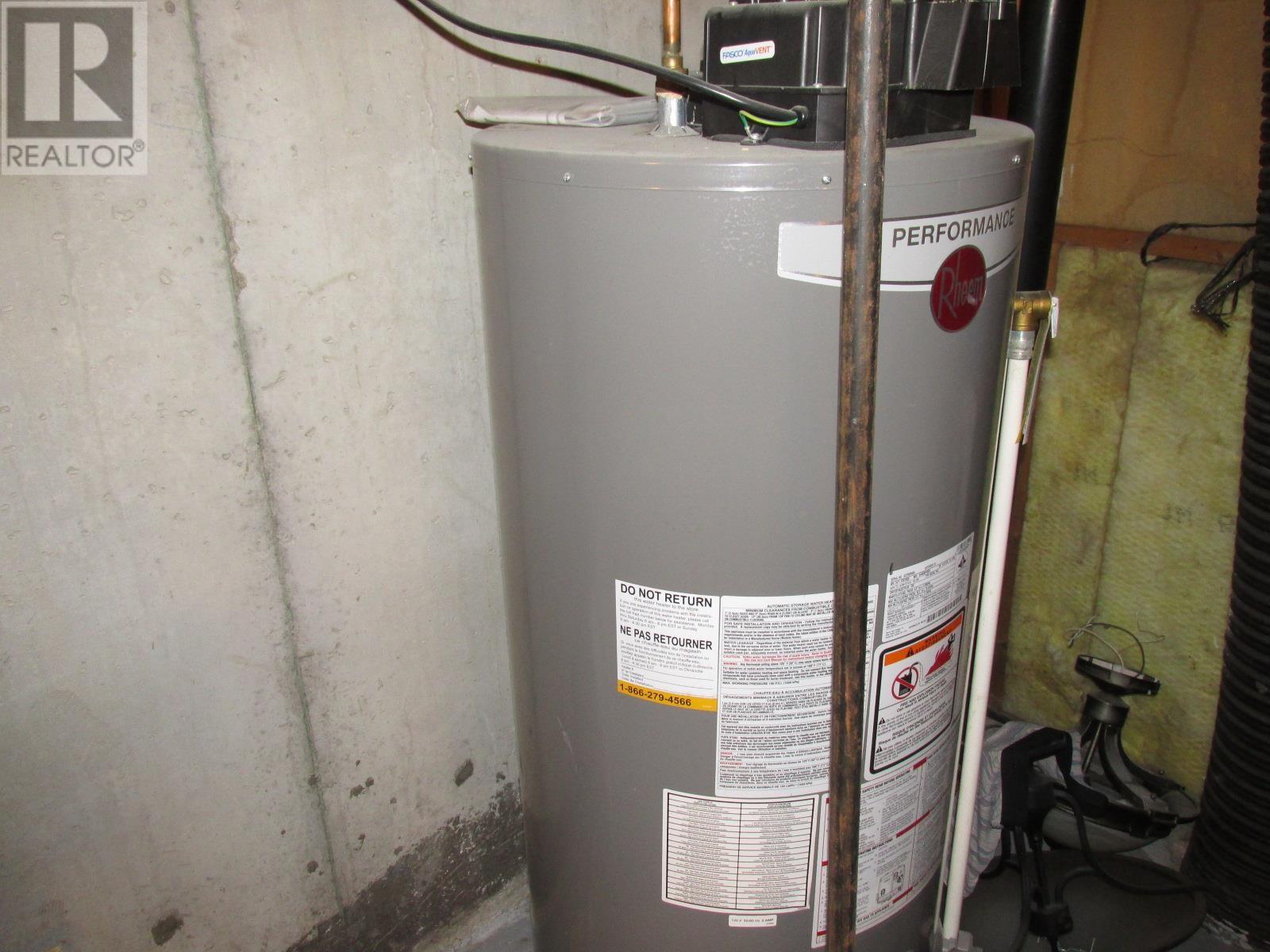 36 Hergott Ave, Elliot Lake, Ontario  P5A 3A8 - Photo 38 - SM260548