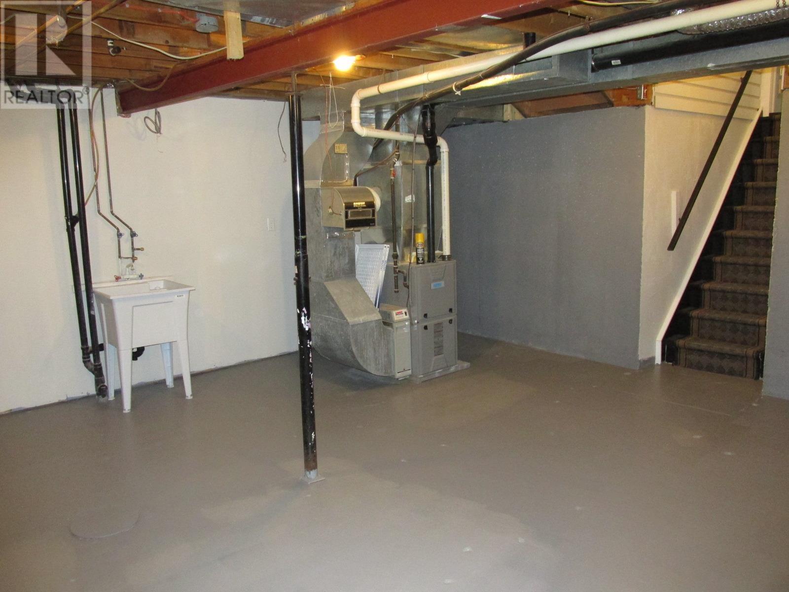 36 Hergott Ave, Elliot Lake, Ontario  P5A 3A8 - Photo 47 - SM260548