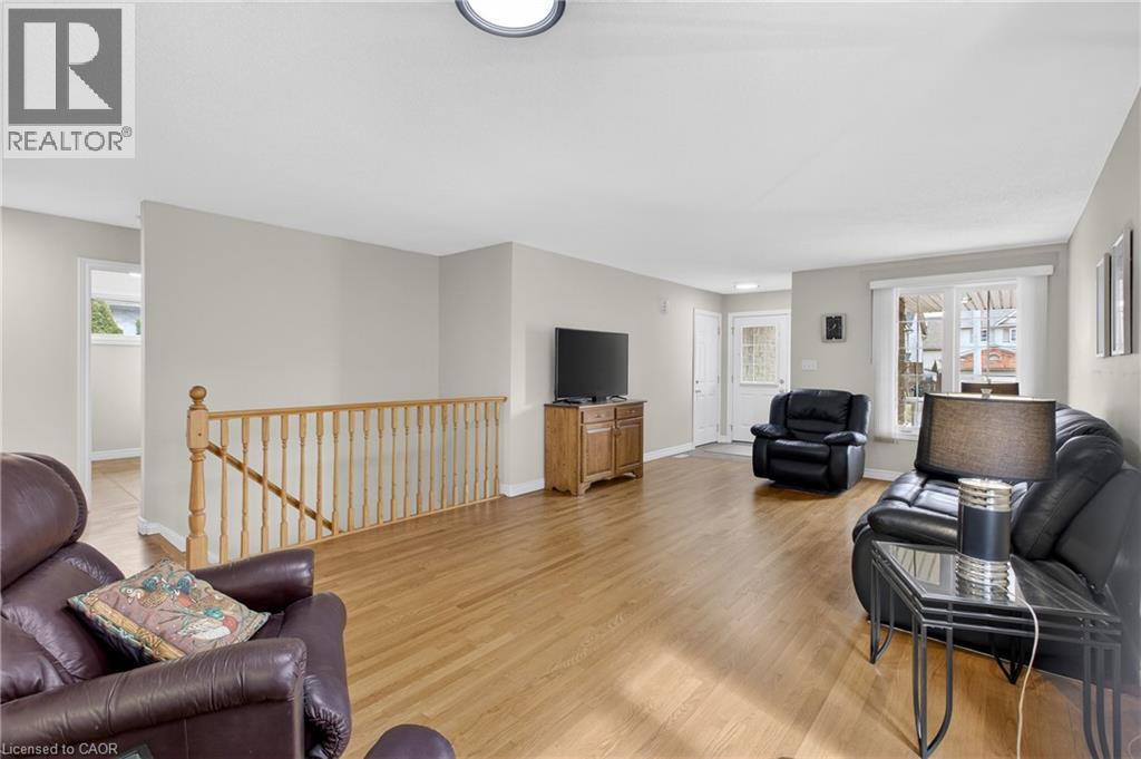 56 Mcfarlane Drive, Cambridge, Ontario  N3C 4L7 - Photo 11 - 40815232