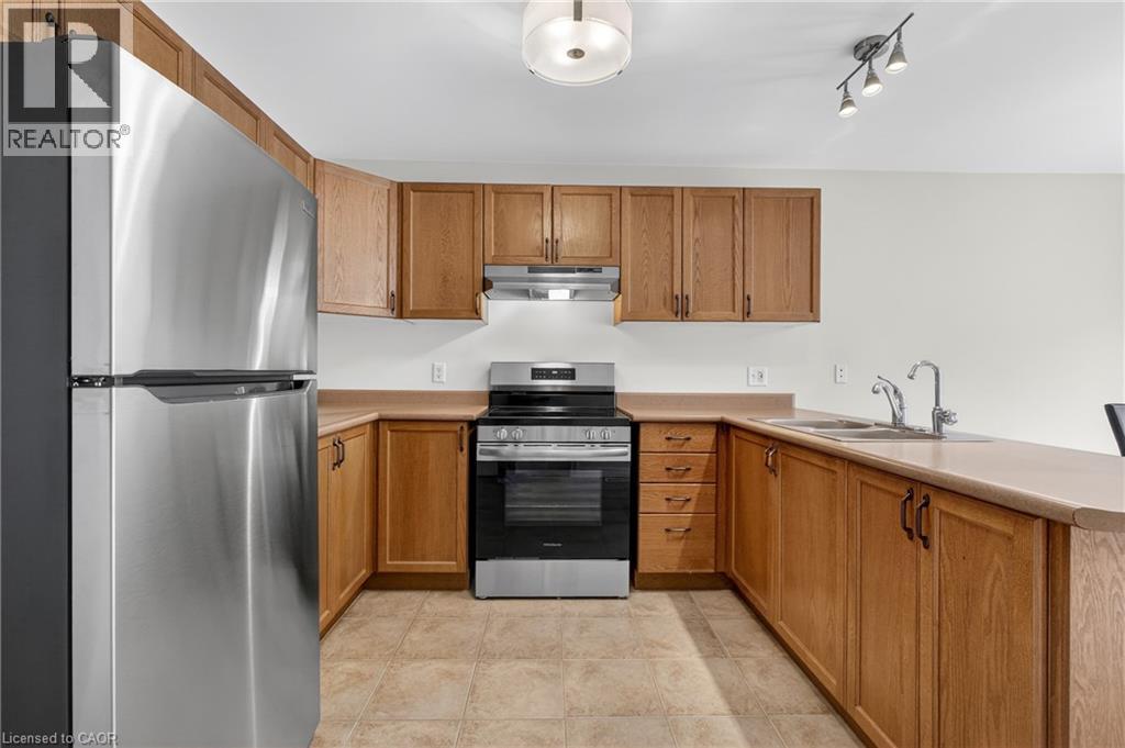 56 Mcfarlane Drive, Cambridge, Ontario  N3C 4L7 - Photo 13 - 40815232