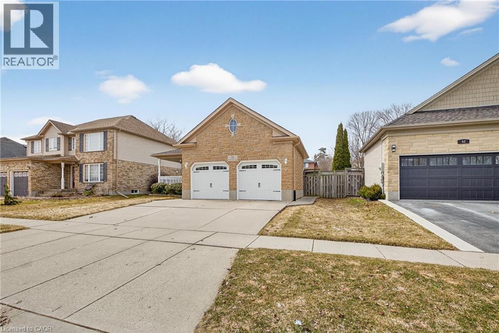 56 Mcfarlane Drive, Cambridge, Ontario  N3C 4L7 - Photo 3 - 40815232