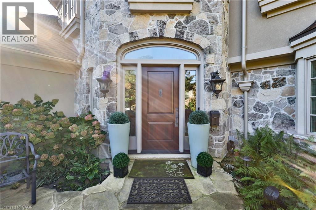 342 Pomona Avenue, Burlington, Ontario  L7N 1T5 - Photo 2 - 40815155