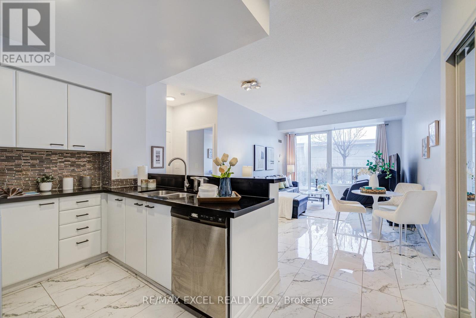 509 - 38 Lee Centre Drive, Toronto, Ontario  M1H 3J7 - Photo 9 - E12859138