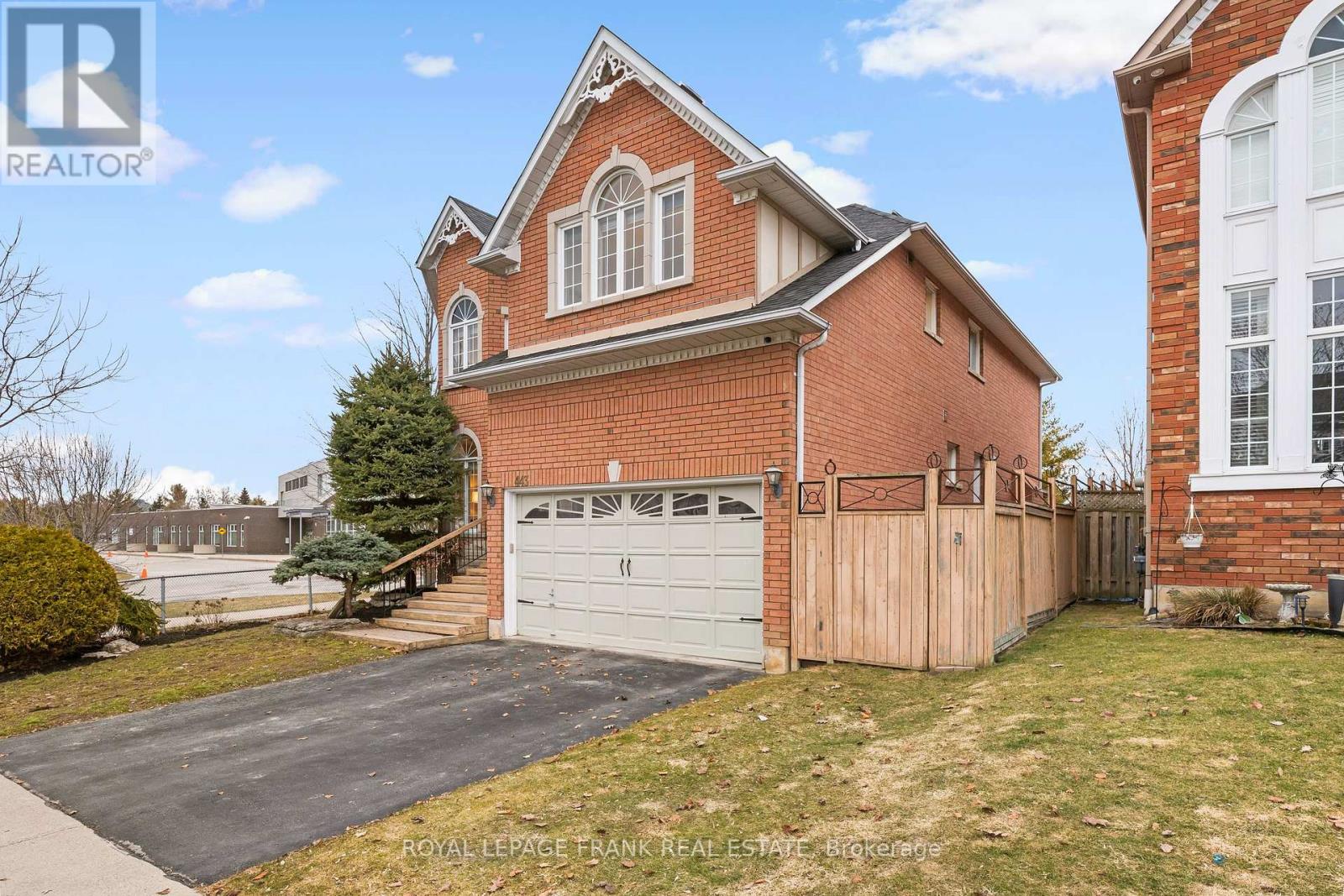 443 Delaney Drive, Ajax, Ontario  L1T 3Y6 - Photo 3 - E12928038