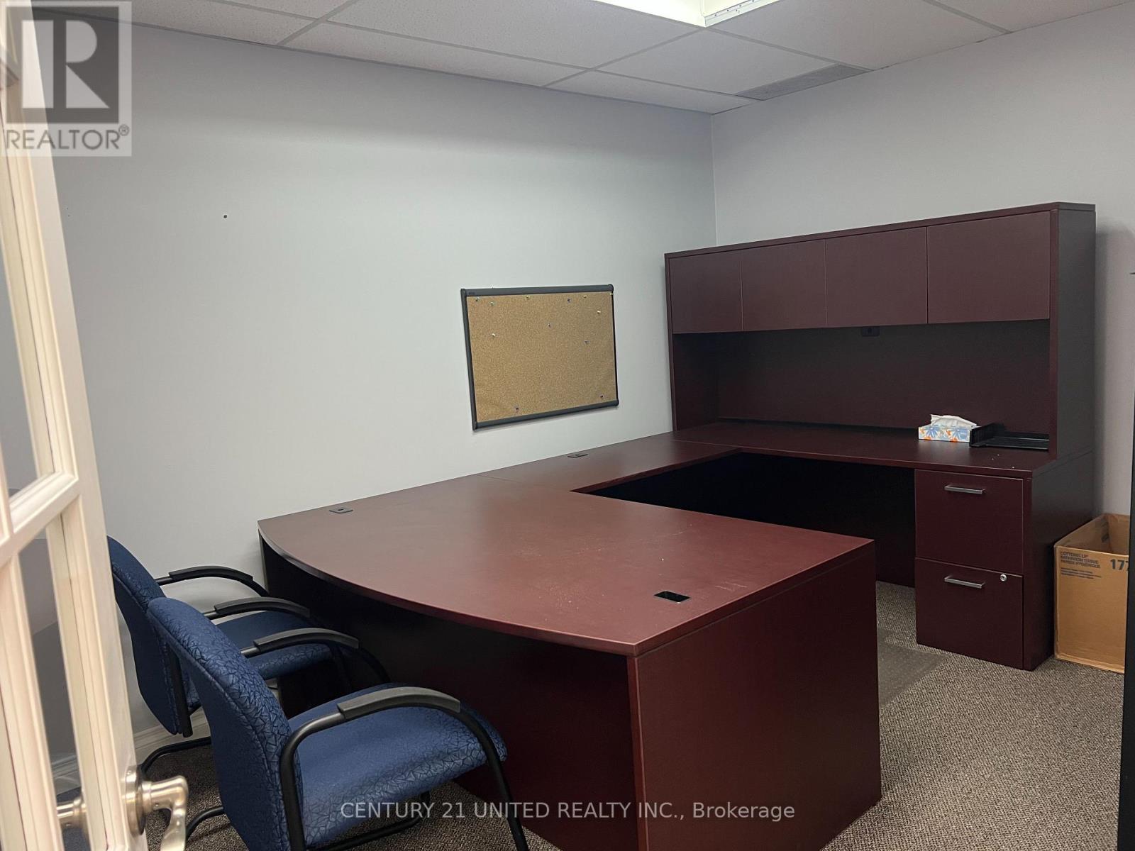 12 - 637 The Queensway, Peterborough, Ontario  K9J 7J6 - Photo 5 - X12927826