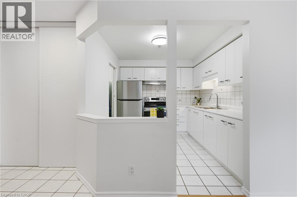 565 Greenfield Avenue Unit# 306, Kitchener, Ontario  N2C 2P3 - Photo 9 - 40812758
