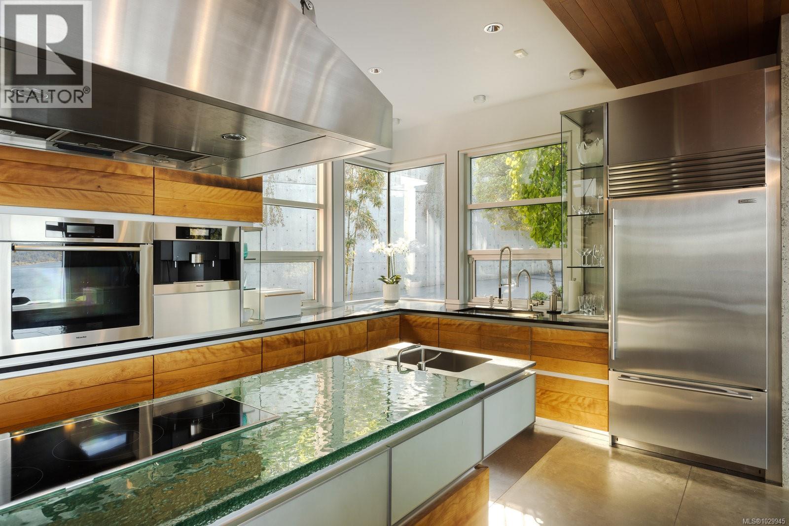 Lorem Ipsum Dolor, North Saanich, British Columbia  V8L  - Photo 16 - DEMO29524169