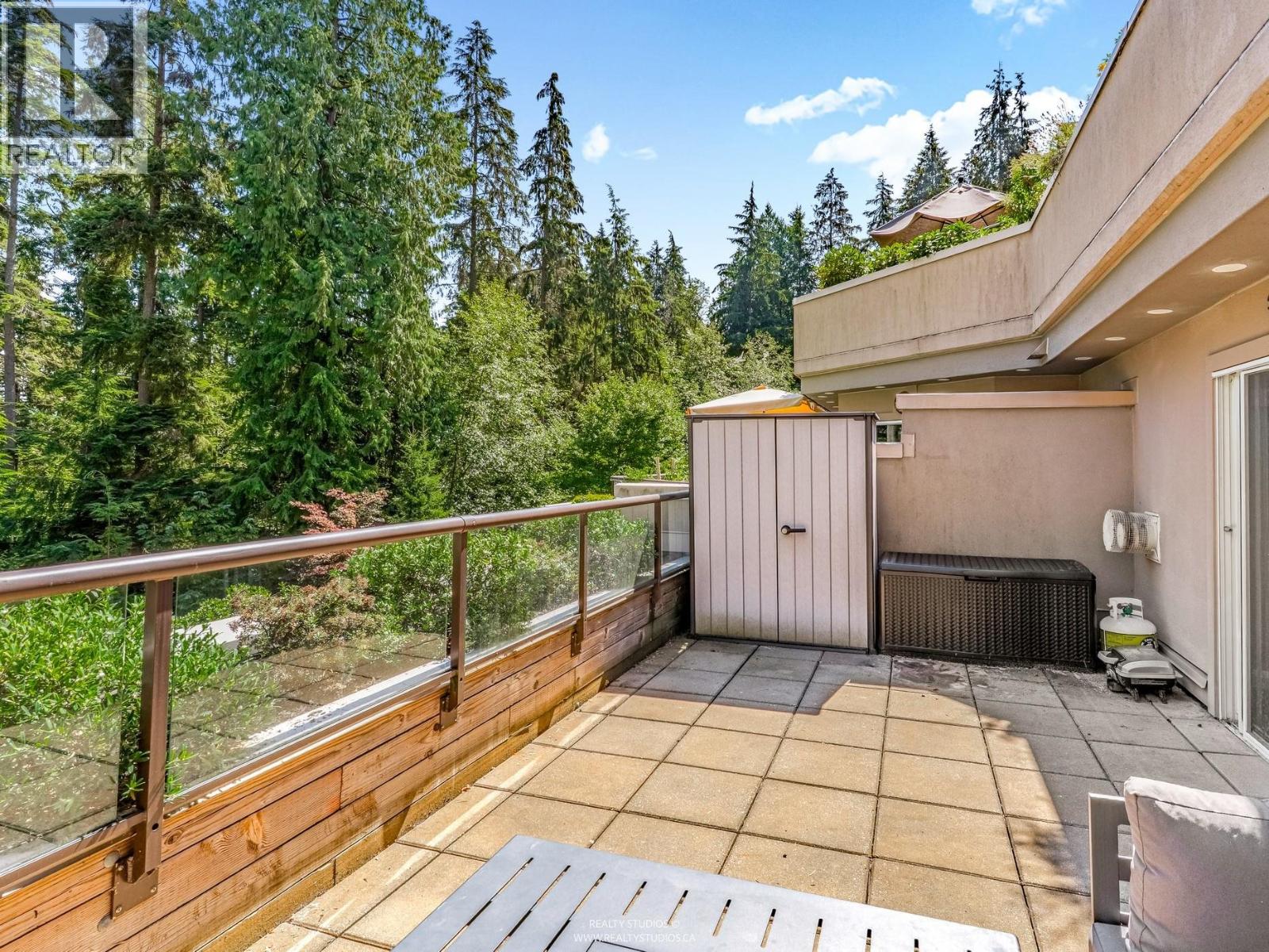 305 1500 OSTLER COURT, North Vancouver, British Columbia