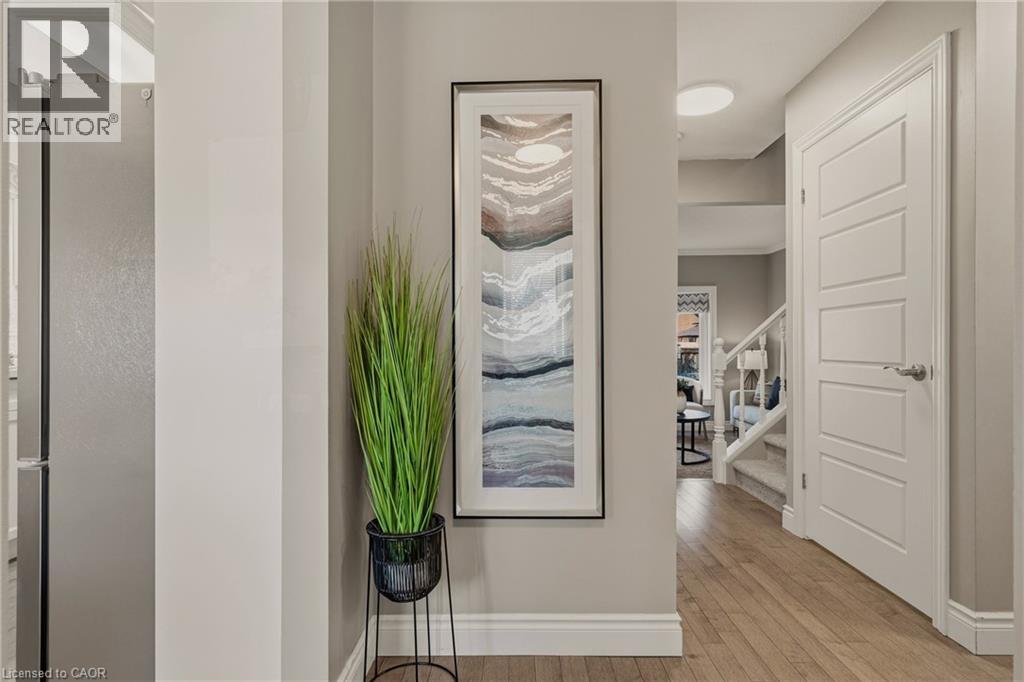 357 Rexford Drive, Hamilton, Ontario  L8W 1W1 - Photo 4 - 40814943