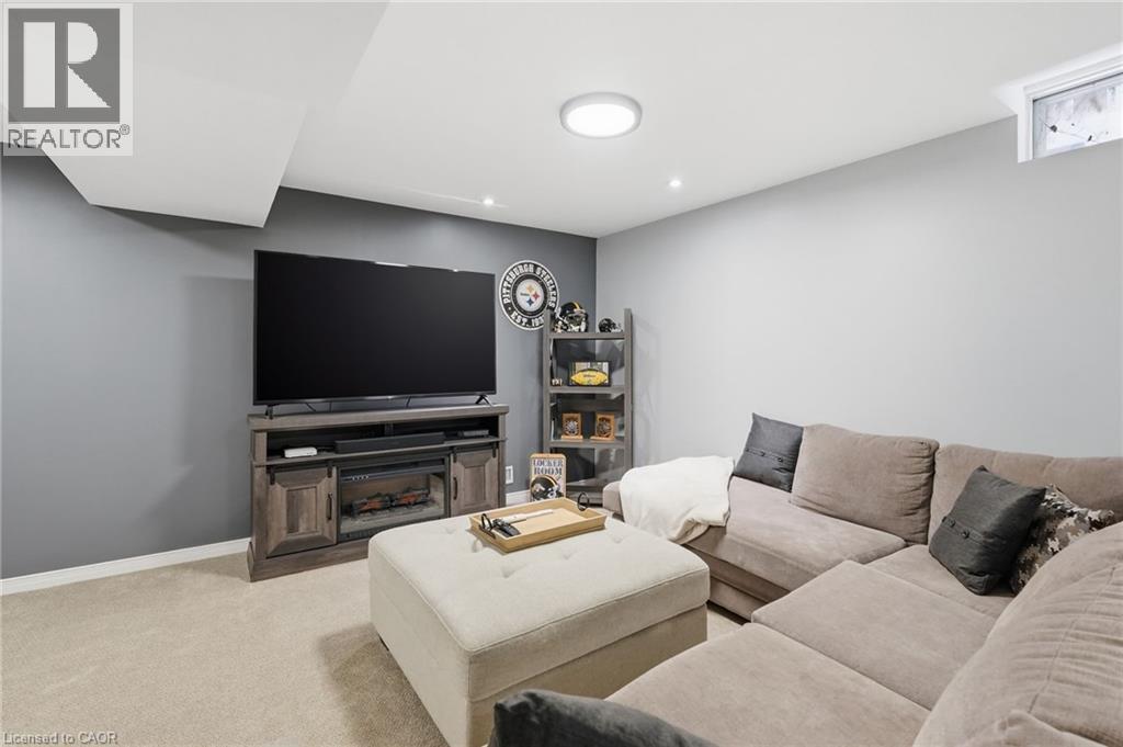 2493 Newport Street, Burlington, Ontario  L7M 3X7 - Photo 39 - 40815472