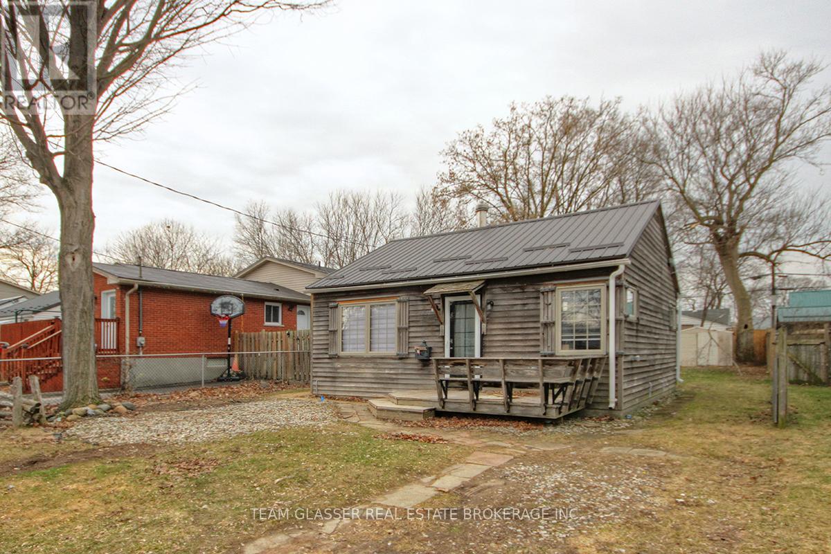 173 Elgin Street, London East, Ontario  N5Z 2T7 - Photo 2 - X12927880