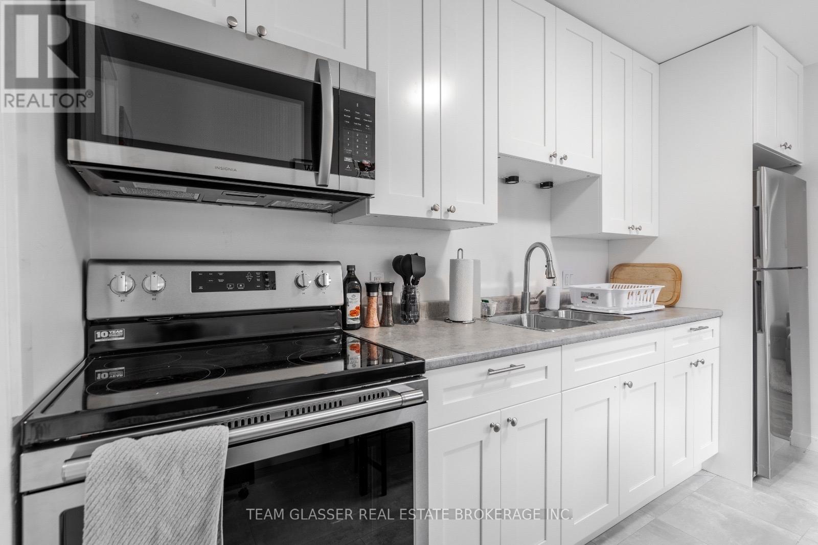 173 Elgin Street, London East, Ontario  N5Z 2T7 - Photo 8 - X12927880