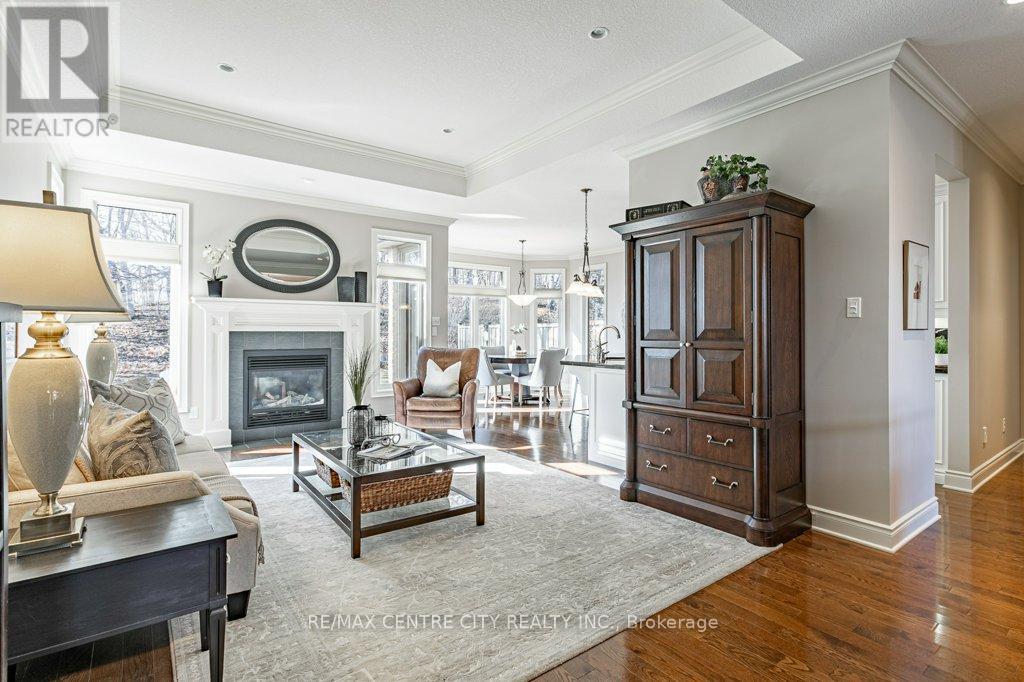 1533 Shore Road, London South, Ontario  N6K 4Z5 - Photo 13 - X12927892