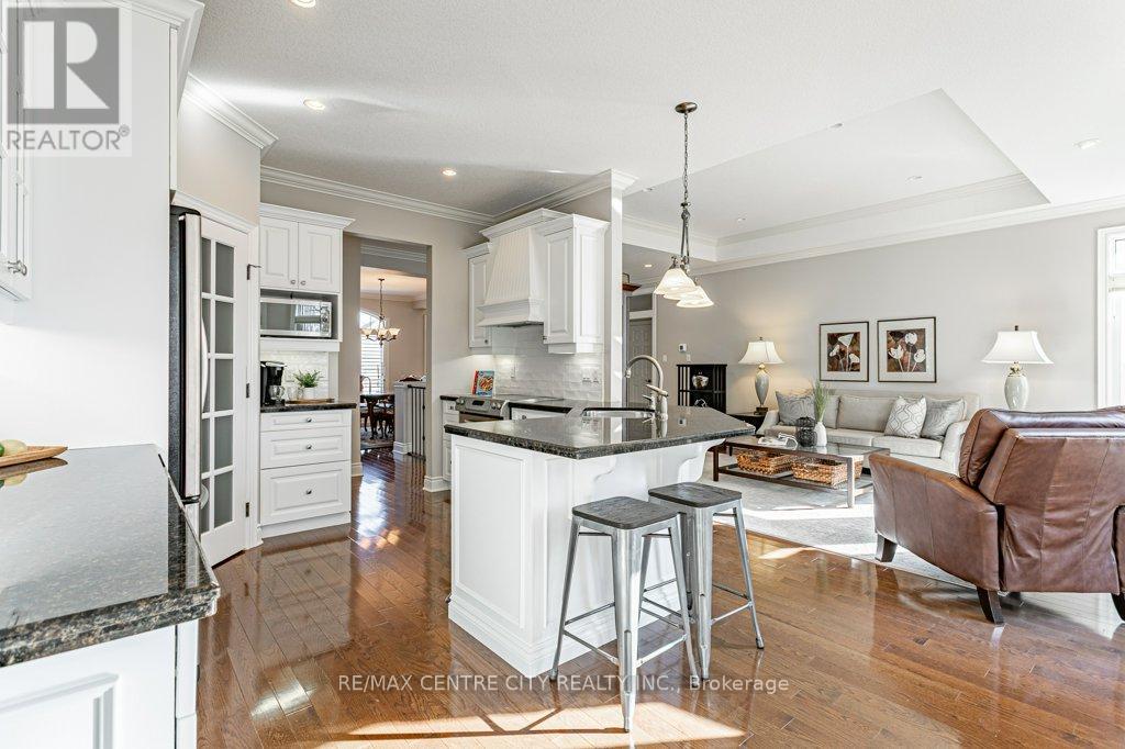 1533 Shore Road, London South, Ontario  N6K 4Z5 - Photo 19 - X12927892