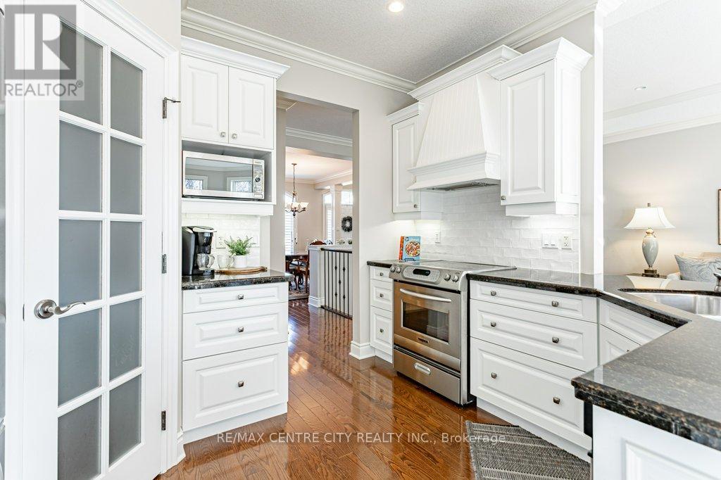 1533 Shore Road, London South, Ontario  N6K 4Z5 - Photo 20 - X12927892