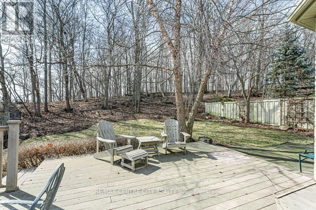 1533 Shore Road, London South, Ontario  N6K 4Z5 - Photo 42 - X12927892