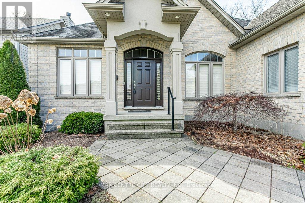 1533 Shore Road, London South, Ontario  N6K 4Z5 - Photo 6 - X12927892