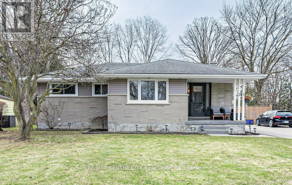 21 Strathcona Drive, London East, Ontario  N5W 1P7 - Photo 2 - X12927914