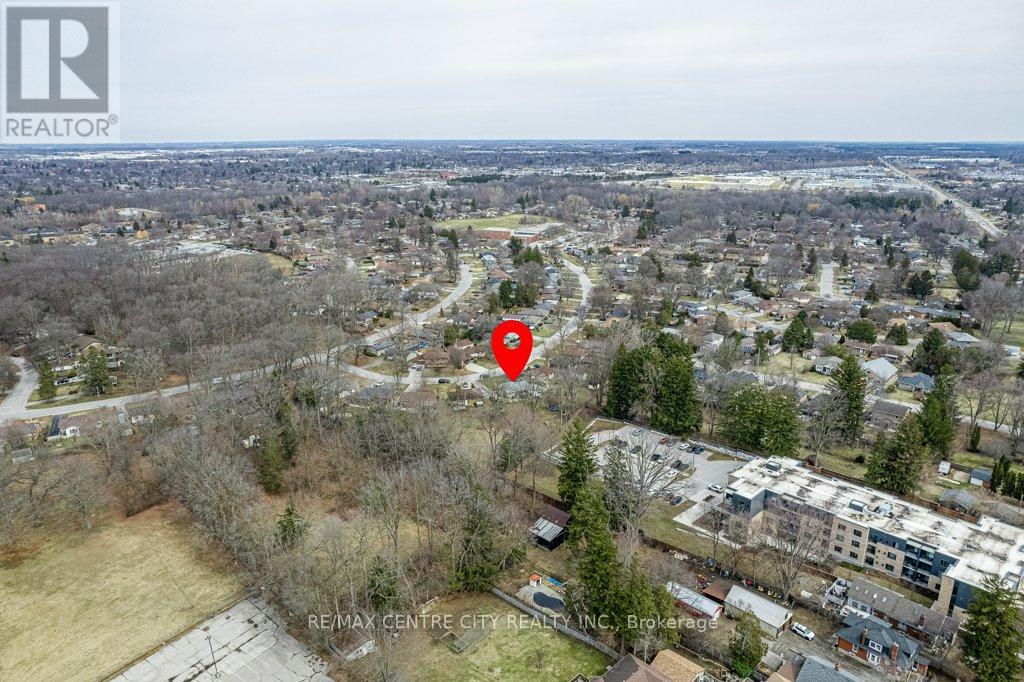 21 Strathcona Drive, London East, Ontario  N5W 1P7 - Photo 39 - X12927914