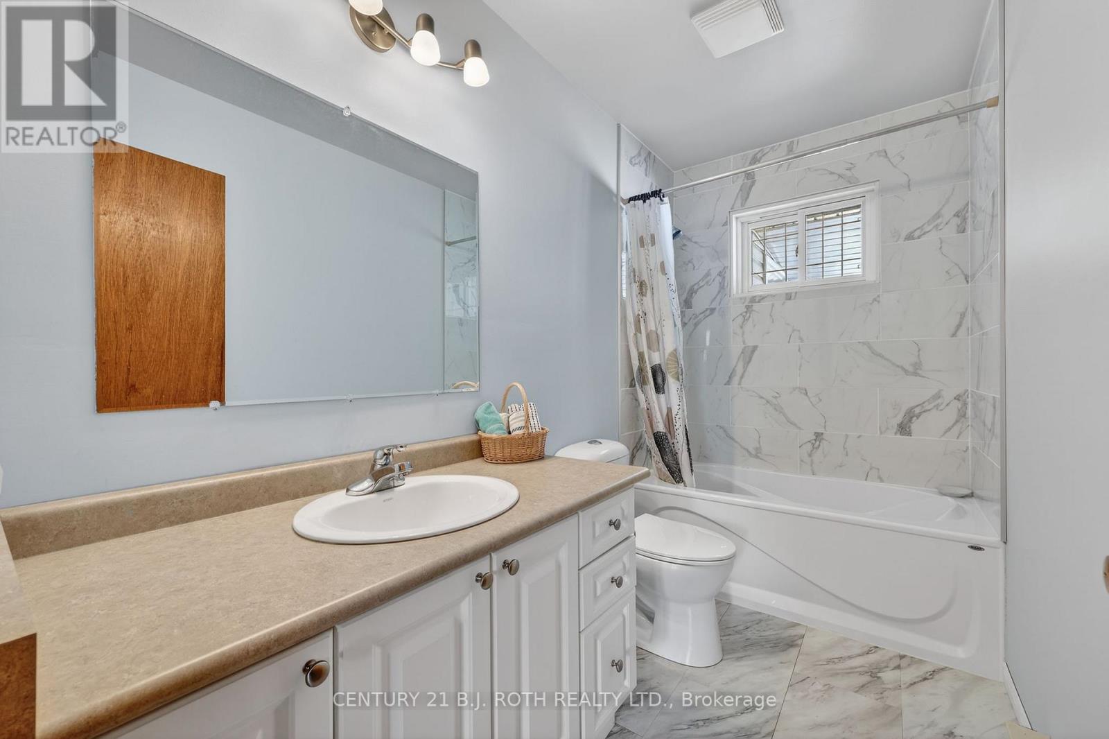 21 Treewood Lane, Kawartha Lakes, Ontario K0M 2B0 - Photo 17 - X12925760