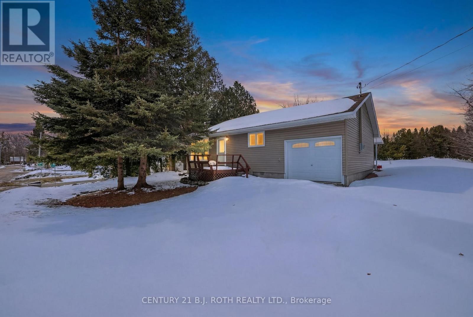 21 TREEWOOD LANE, Kawartha Lakes, Ontario