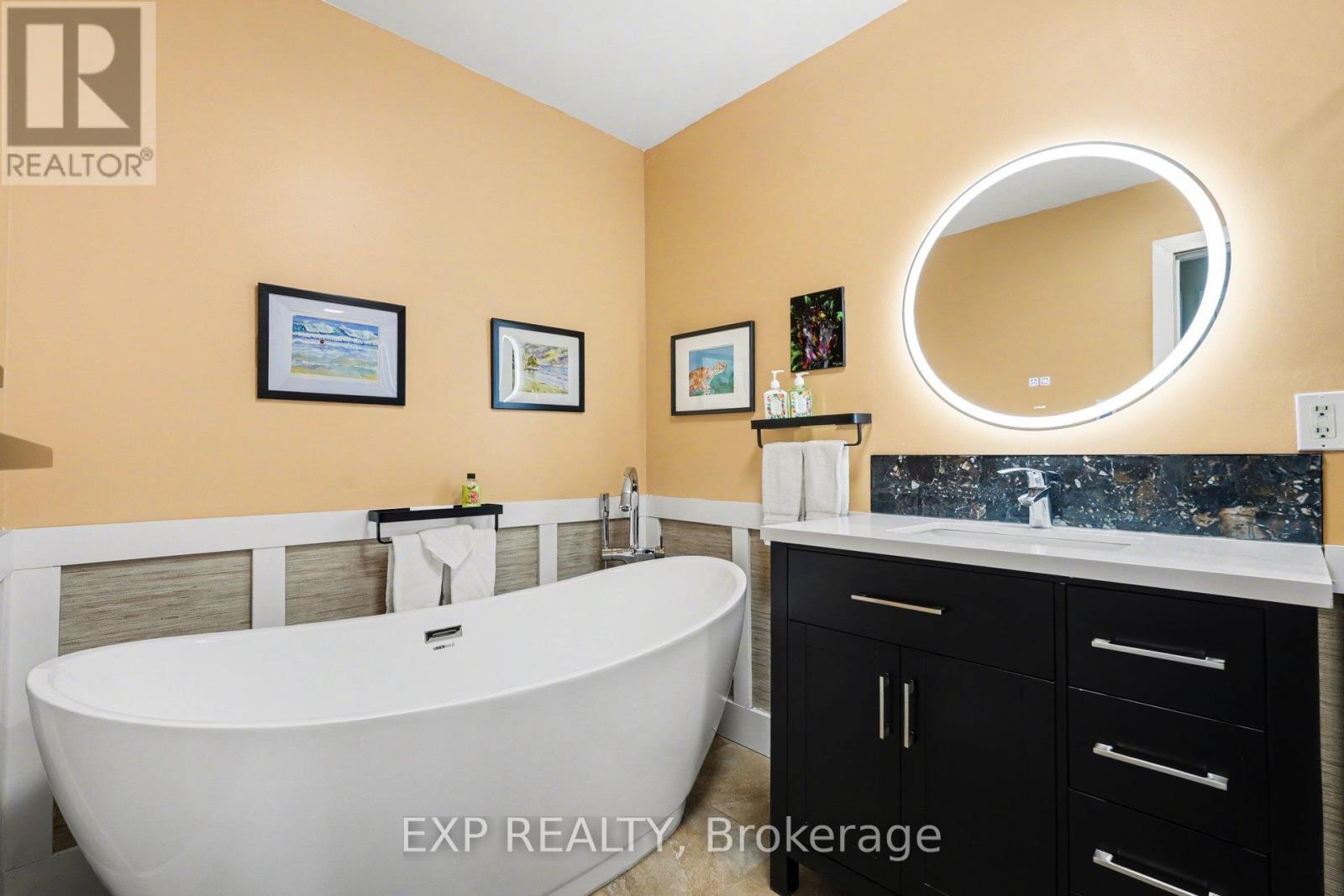 41 Bunting Lane, Ottawa, Ontario  K2M 2P7 - Photo 15 - X12927810