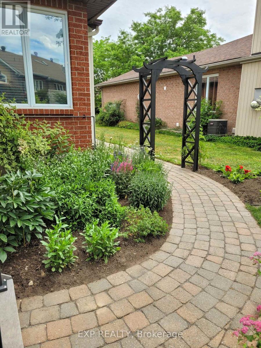 41 Bunting Lane, Ottawa, Ontario  K2M 2P7 - Photo 35 - X12927810