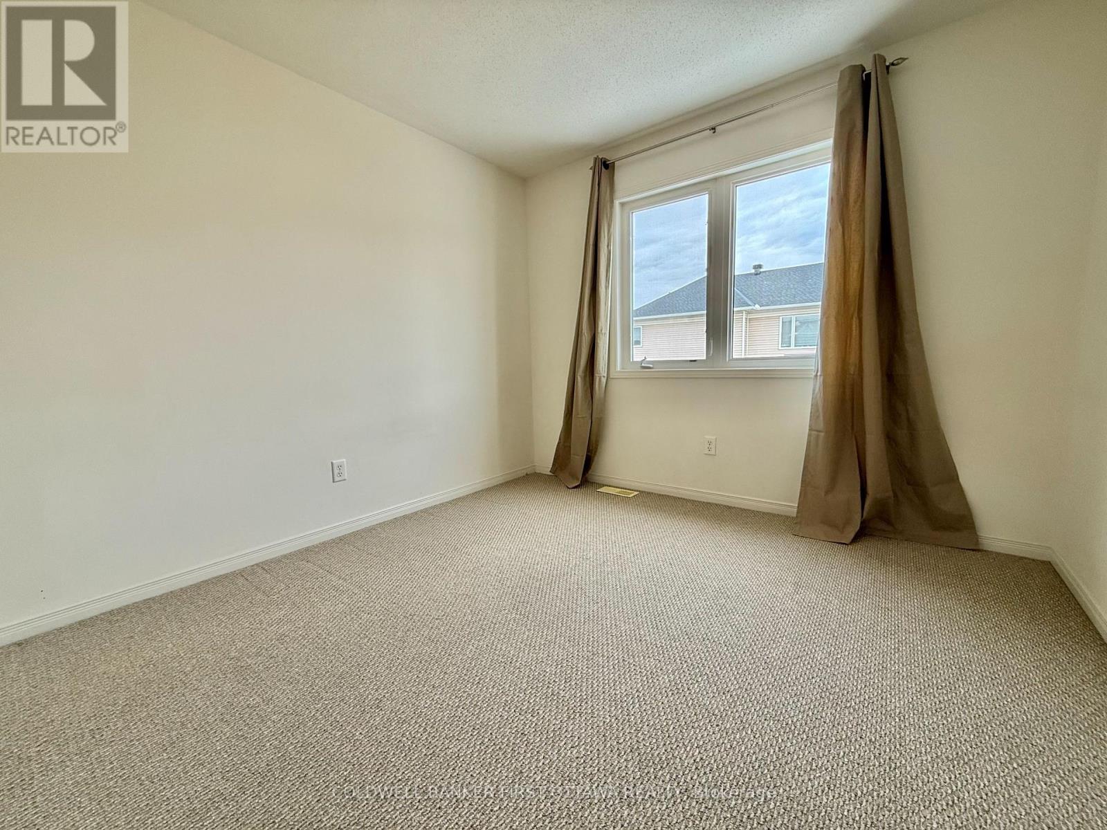 805 Taradale Drive, Ottawa, Ontario  K2J 5P3 - Photo 10 - X12927812