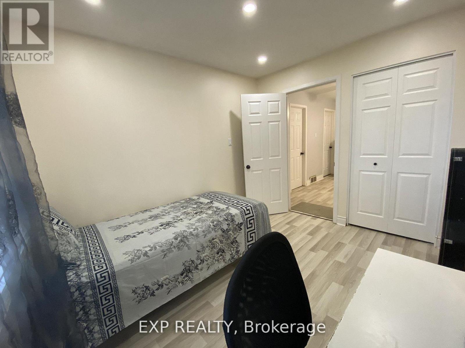 415 Kintyre Private, Ottawa, Ontario  K2C 3M9 - Photo 22 - X12927982
