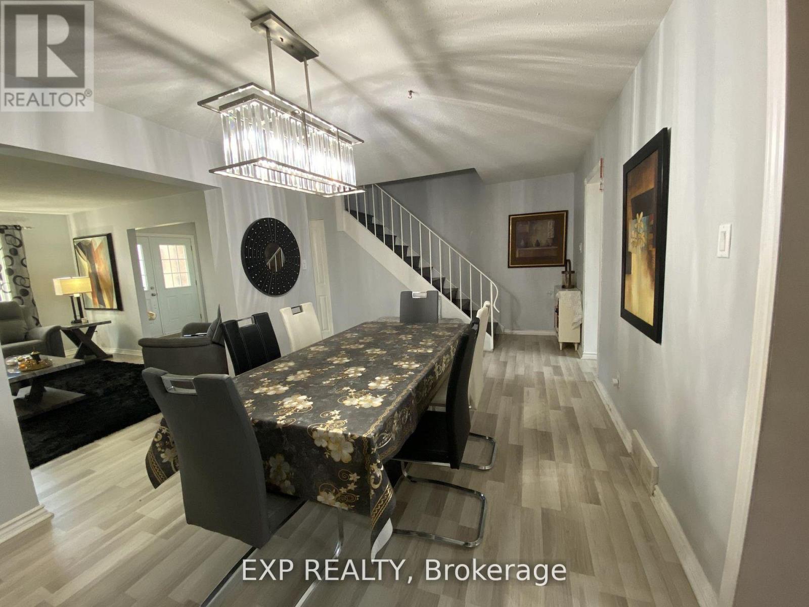 415 Kintyre Private, Ottawa, Ontario  K2C 3M9 - Photo 7 - X12927982