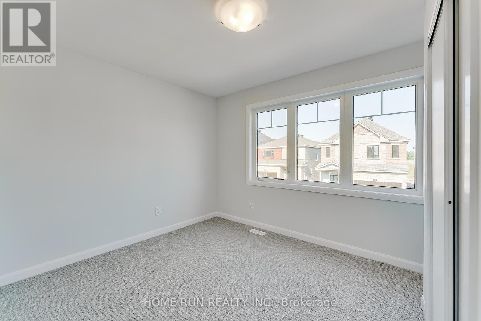 208 Elsie Macgill Walk, Ottawa, Ontario  K2W 0L5 - Photo 18 - X12927986