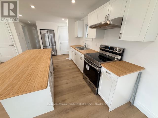 26 Watergate Drive, Ashfield-Colborne-Wawanosh (Colborne), Ontario  N7A 3Y3 - Photo 11 - X12927816