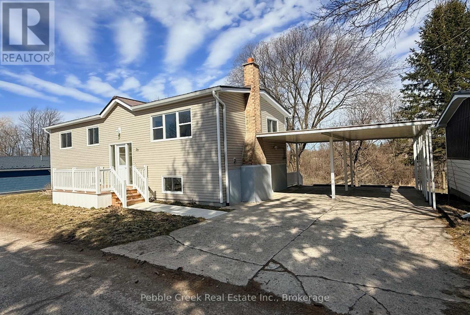 26 Watergate Drive, Ashfield-Colborne-Wawanosh (Colborne), Ontario  N7A 3Y3 - Photo 2 - X12927816