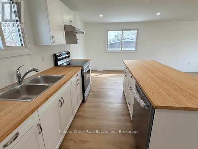 26 Watergate Drive, Ashfield-Colborne-Wawanosh (Colborne), Ontario  N7A 3Y3 - Photo 8 - X12927816