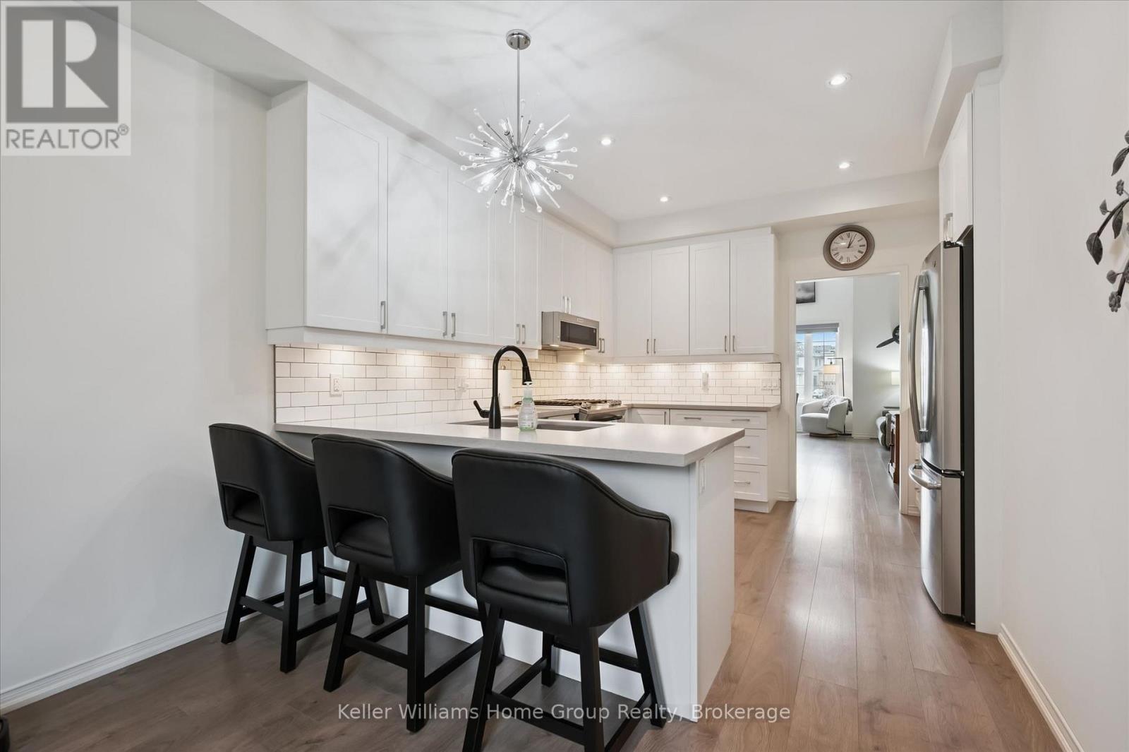 2 - 65 Elliot Avenue, Centre Wellington (Fergus), Ontario  N1M 0H6 - Photo 15 - X12927834