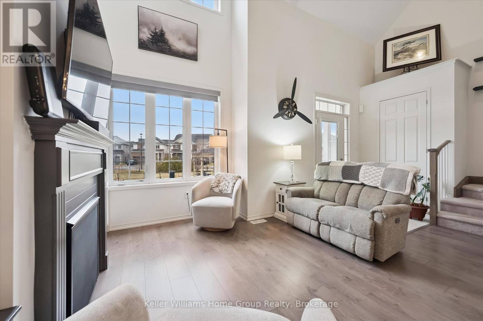 2 - 65 Elliot Avenue, Centre Wellington (Fergus), Ontario  N1M 0H6 - Photo 7 - X12927834