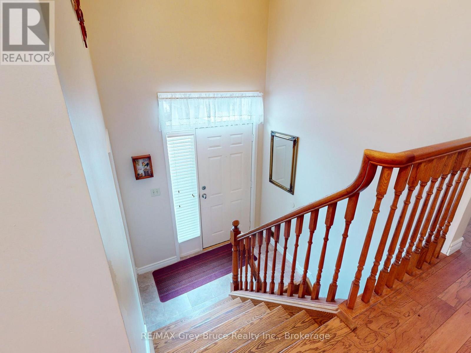 560 20th Street E, Owen Sound, Ontario N4K 2B6 - Photo 3 - X12927836